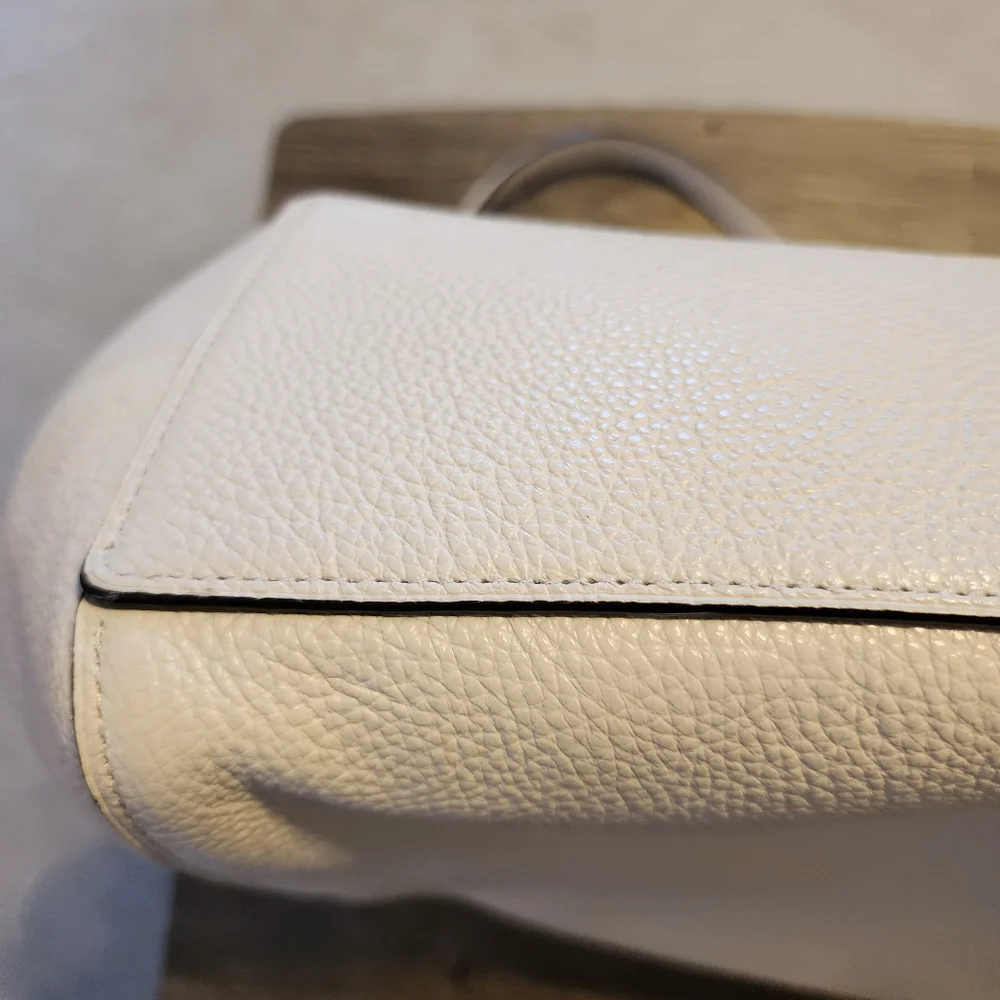 NWOT Coach Hallie Shoulder Bag Tote Pebble Leather White/Gold - Picture 6 of 16